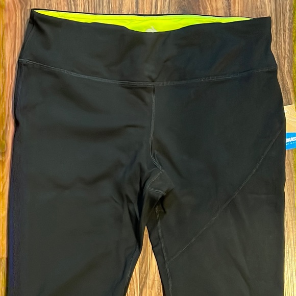 Hoka x Rabbit Performance Legging - Picture 4 of 16